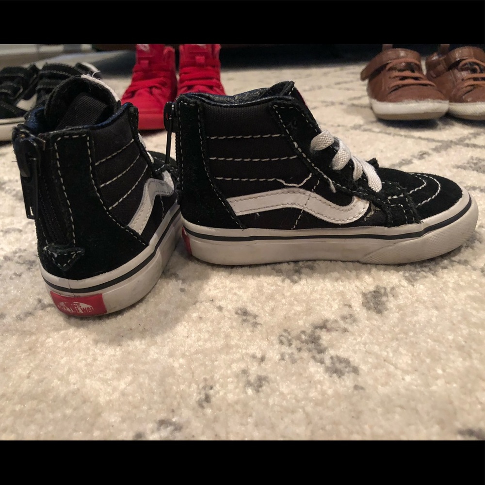 Hi top Black Vans 5c GUC